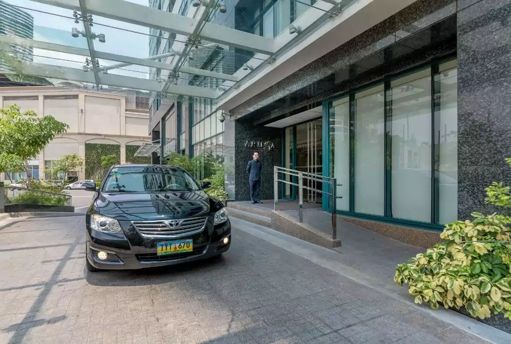 Entryway to Aruga Apartments